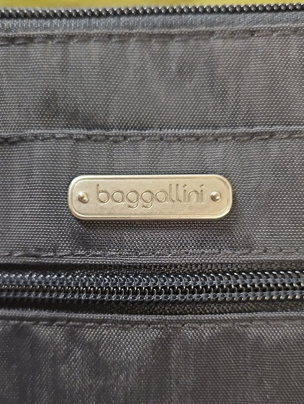 Baggallini set of 2 Crossbody Shoulder Bags - Olive Green & Black